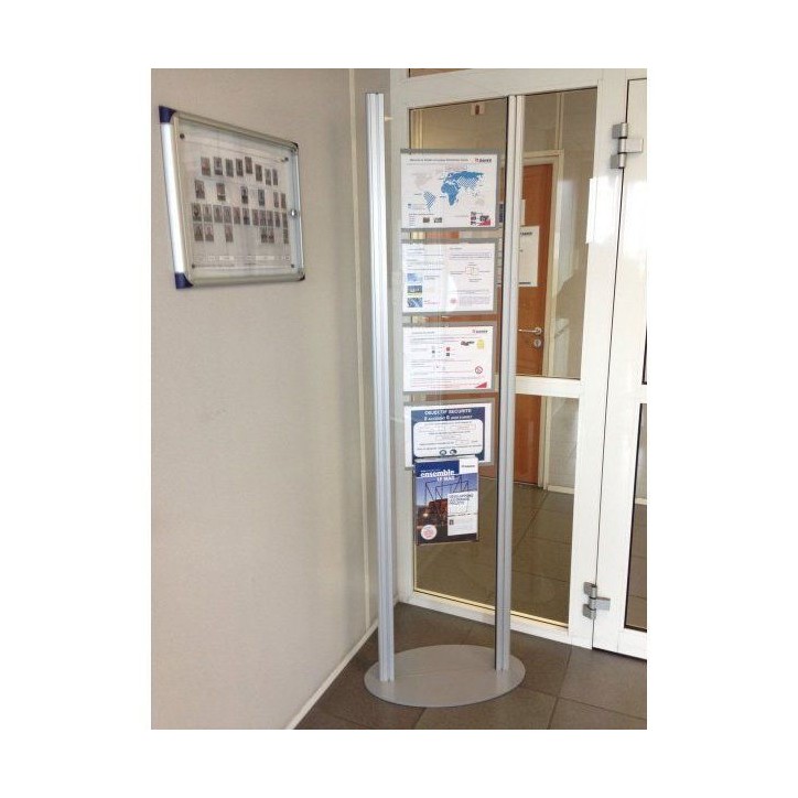 COM'DESIGN ACCUEIL A avec 3 prodoc A3 COM'DESIGN ACCUEIL A avec 3 prodoc A3