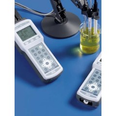 INSTRUMENT MULTIPARAMETRES : PH - CONDUCTIBILITE - OXYGENE DISSOUS - TEMPERATURE
