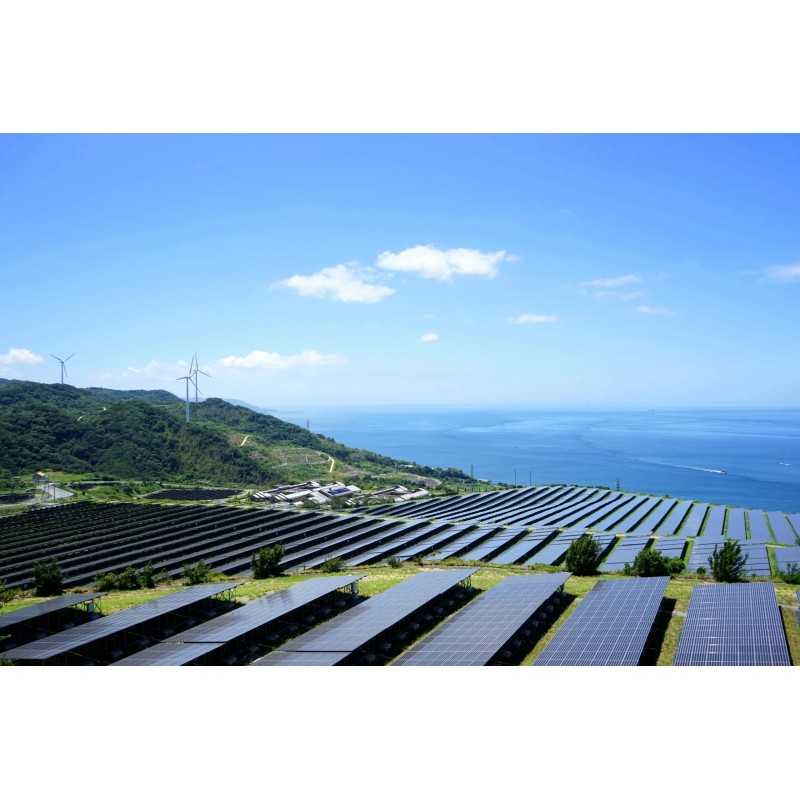 Inspection des systèmes photovoltaïques – Traceur IV multicanal avec diagnostic automatique